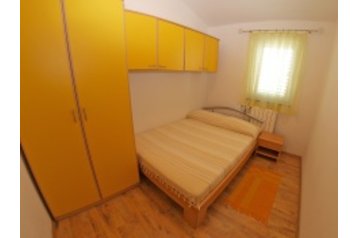 Croatie Byt Pula, Intérieur