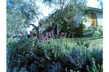 Italia Byt Vieste, Exterior