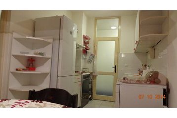 Czarnogóra Byt Podgorica, Zewnątrz