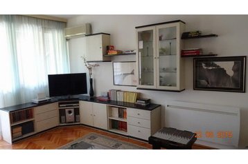 Crna Gora Byt Podgorica, Eksterijer
