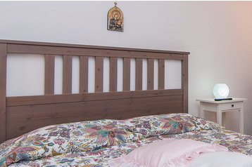 Italy Byt Avola, Exterior