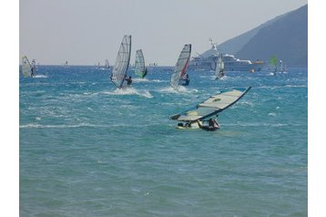 Kreeka Privát Vasiliki, Eksterjöör