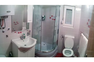 Chorvatsko Privát Ražanac, Exteriér