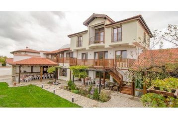 Bulgária Privát Nevsha, Exteriőr