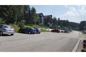 Сърбия Byt Zlatibor, Екстериор