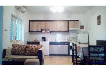 Kroatien Byt Pašman, Exterieur