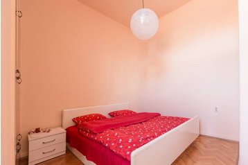 Crna Gora Byt Podgorica, Eksterijer