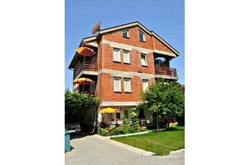 Macedónsko Privát Ohrid, Exteriér