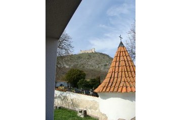 Cehia Chata Pavlov, Exteriorul