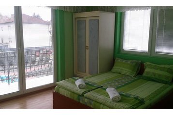 Makedonia Privát Peshtani, Eksteriør