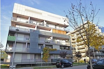 Horvaatia Byt Zagreb, Eksterjöör
