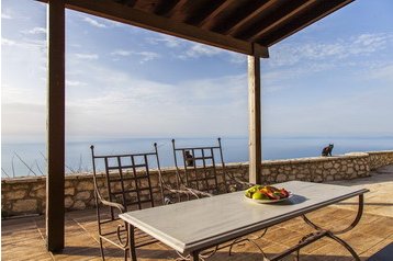 Řecko Chata Drimonas, Exteriér