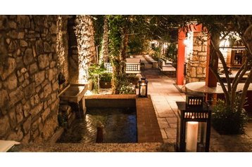 Хърватска Hotel Rovinj, Екстериор