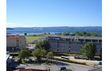 Croatia Byt Omiš, Exterior