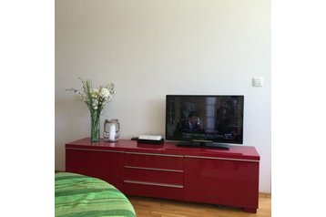 Chorwacja Byt Novigrad, Zewnątrz