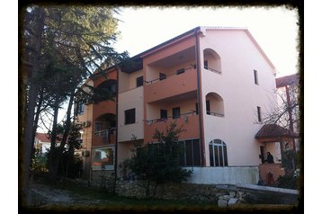 Croacia Byt Krk, Exterior