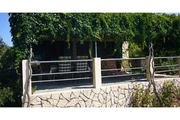 Chorvatsko Chata Maslinica, Exteriér