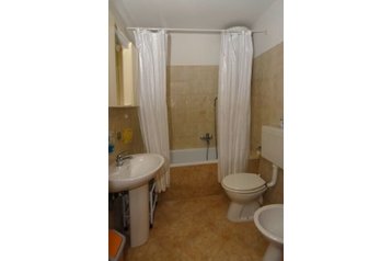 Chorvátsko Privát Zambratija, Exteriér