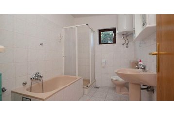 Horvátország Privát Zavalatica, Exteriőr