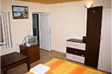 Bulharsko Privát Krapets, Exteriér