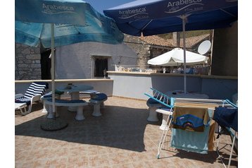 Horvátország Privát Susak, Exteriőr