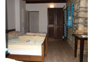 Horvátország Privát Susak, Exteriőr