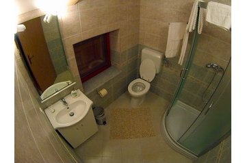 Kroatia Privát Susak, Eksteriør