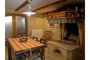 Croacia Byt Svetvinčenat, Exterior