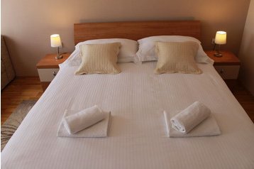 Kroatia Privát Skradin, Eksteriør