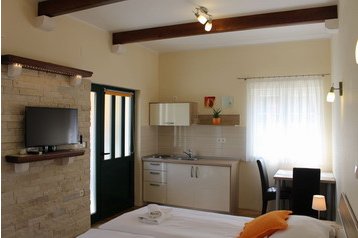 Kroatia Privát Skradin, Eksteriør