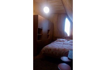 Slovacia Chata Ružiná, Exteriorul