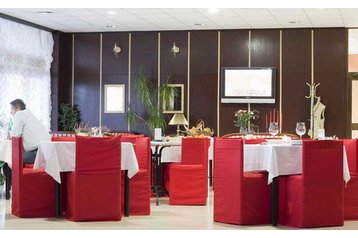 Horvaatia Hotel Ivanić-Grad, Eksterjöör