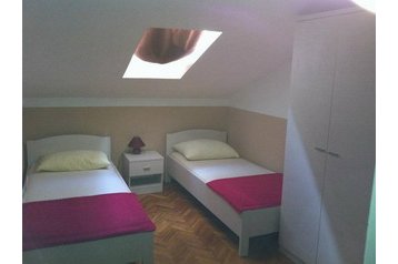 Chorvatsko Privát Mokošica, Exteriér