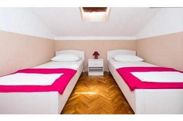 Chorvatsko Privát Mokošica, Exteriér