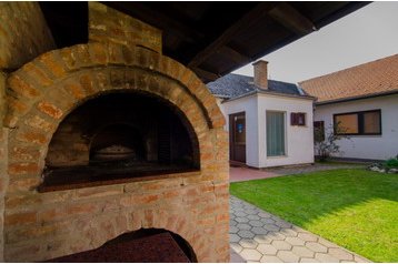 Chorvátsko Privát Županja, Exteriér