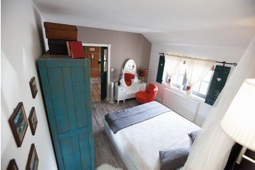 Kroatija Byt Ogulin, Interjeras