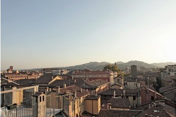 Italy Byt Bologna, Exterior