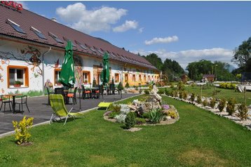 Словакия Penzión Ružomberok, Екстериор