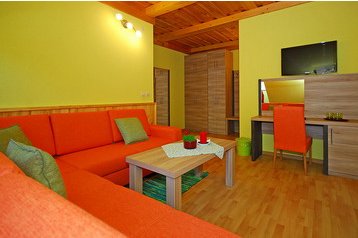 Словакия Penzión Ružomberok, Екстериор