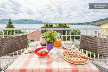 Italia Privát Sarnico, Eksteriør