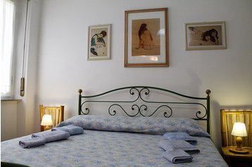 Itaalia Privát Pisa, Eksterjöör