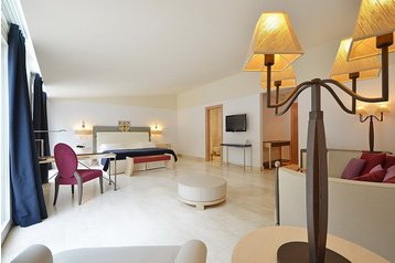 Italia Hotel Narbolia, Eksteriør