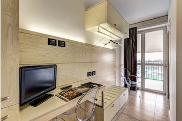 Италия Hotel Rho, Экстерьер
