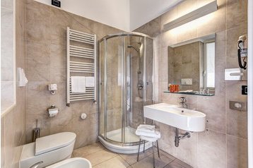 Италия Hotel Rho, Экстерьер