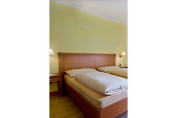 Италия Hotel Lana, Экстерьер