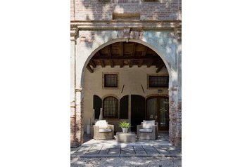 Italija Hotel Mestre, Eksterijer