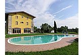 Апартамент Castelnuovo del Garda Iталiя