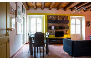 Италия Byt Como, Экстерьер