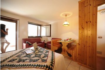 Italië Byt Cavalese, Exterieur