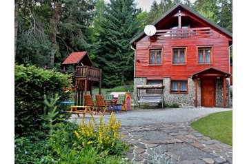 Slovensko Chata Tajov, Exteriér